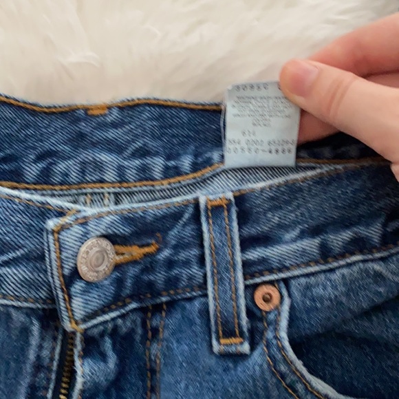 Vintage Levi Jeans - Picture 4 of 8